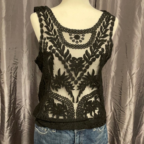 Express Tops - Express black top